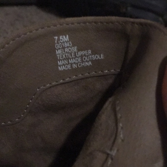 High heeled booties - Picture 5 of 7